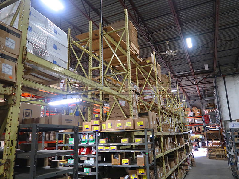 28 Deep Speedrack Pallet Rack : Warehouse Rack Company, Inc.