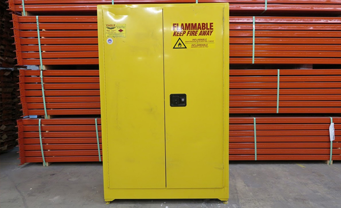 Clearance Scratch & Dent Flammable Cabinets : Warehouse Rack Company, Inc.